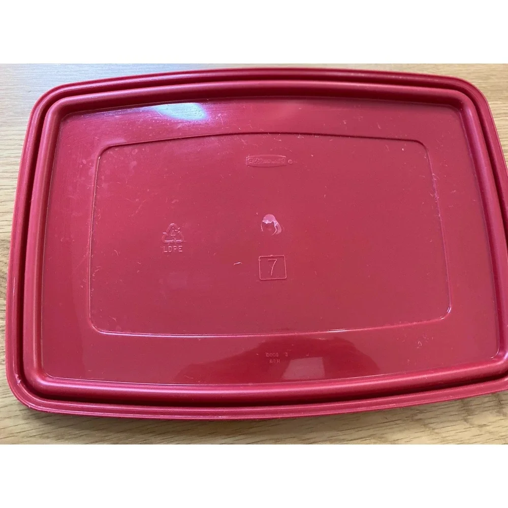 Rubbermaid Deviled Egg Container Holds‎ 20 eggs